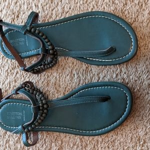 Benetton flat sandals